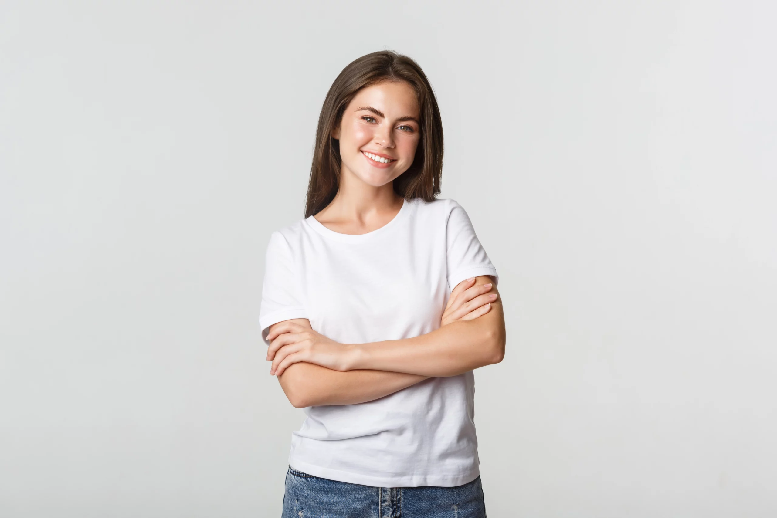 portrait-confident-attractive-woman-cross-arms-chest-smiling-pleased